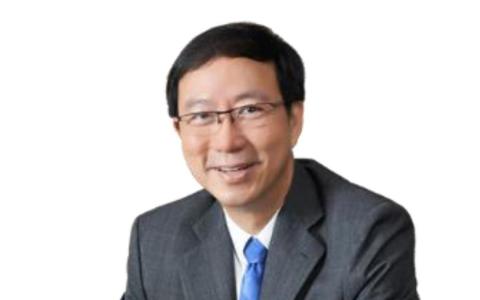 前常任秘书陈继豪退休后出任赌博管制局和国立健保集团主席，继续为国效劳，获颁今年的功绩奖章。（档案照片）