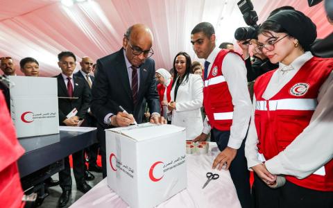 红十字募集近120万元物资善款 移交埃及红新月会助巴勒斯坦难民