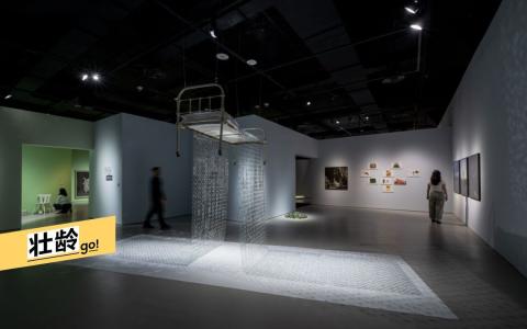 新加坡艺术家谢苏珊的装置《第三世界特级处女梦》引人注目。（新加坡美术馆提供）