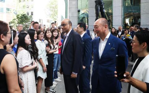 大华银行为3.2万名员工 提升人工智能技能和再培训