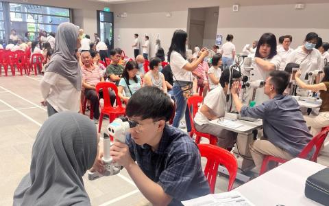 近500民众获免费视力检查 逾两成测出白内障青光眼