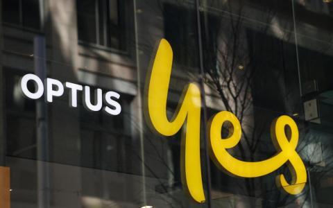 黄总理：相信新电信会处理好澳都斯网络故障危机