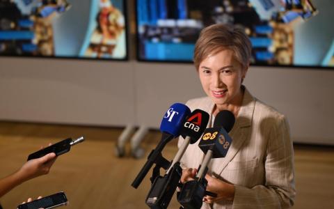 杨莉明：推动更广泛深度采用AI 提升金融服务竞争力