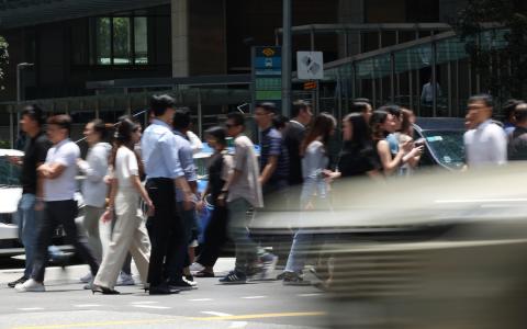 黄总理李资政吁各界拒绝身份政治 维护世俗多元种族原则