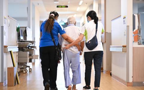 截至今年6月 90万人自愿加入终身护保 