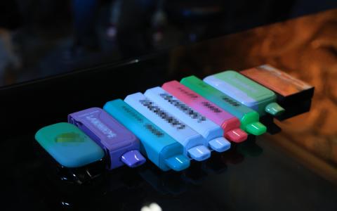 六周执法行动捉逾1300人 百余人持含依托咪酯电子烟