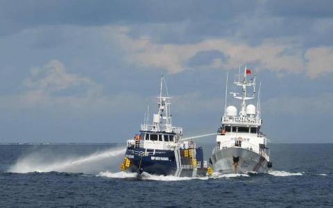 中菲在南中国海再起冲突 菲指中方故意撞船 中方反指菲无视警告