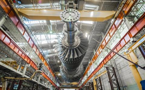 杨忠礼西拉雅能源推进低碳转型 项目获5亿元绿色融资支持