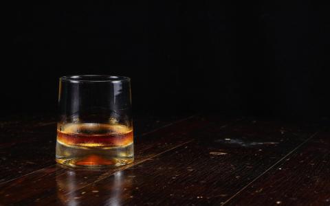 国大研究：特定基因变异可能增加酒精成瘾风险