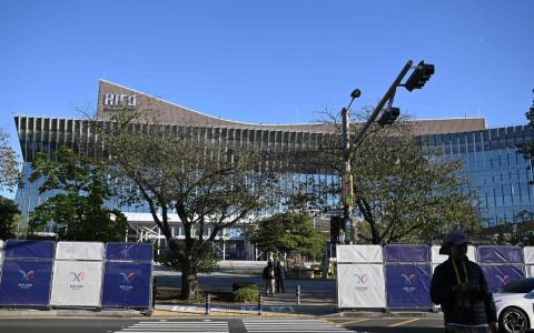 黄总理首次访韩 出席APEC峰会