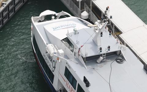 峇淡来新渡轮与油轮相撞无人伤 海事局：事故未造成环境污染