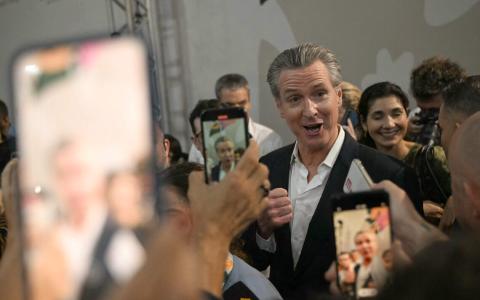 纽森誓言推动绿色能源发展 抨击特朗普退出巴黎协定“愚蠢”