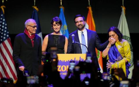 美国民主党横扫三地方选举 马姆达尼当选纽约市长