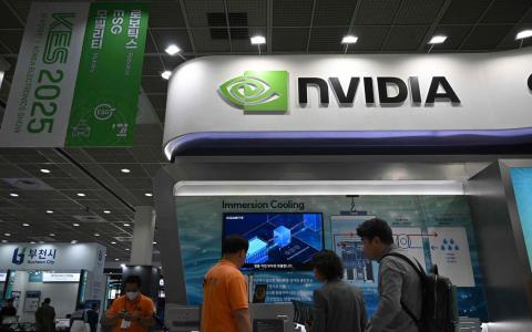 传美国或推迟对进口半导体征税 白宫斥为假新闻