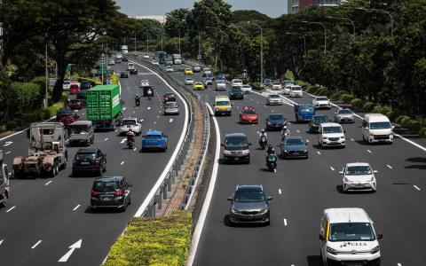 三大汽车组别拥车证成价全面下滑