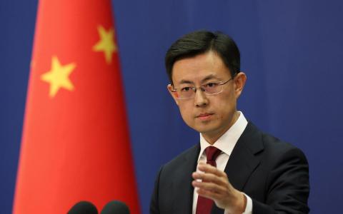 中日围绕军机海上对峙展开激烈口水战　