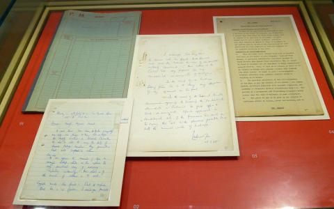 跟据早前报道，收录已故前副总理吴庆瑞博士有关新马分家笔记与历史文件的国家机密文件《信天翁文件》（Albatross File）已经解密，部分内容将收录在一本关于新马分家的新书中，这本书预计今年较迟时候出版。（档案照片）