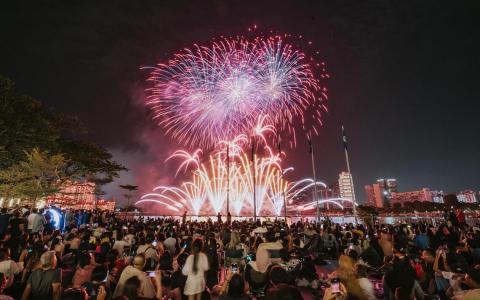 加冷汇跨年倒数 35分钟烟花和Super Junior迎接2026年