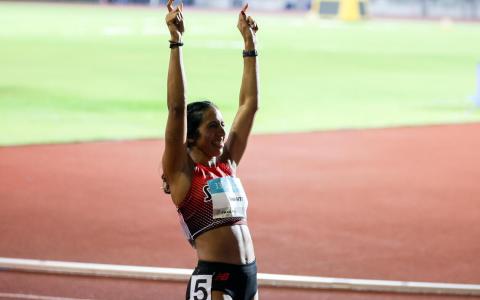 珊蒂在上届东运会就实现了包揽100米和200米赛跑金牌的壮举。（白艳琳摄）