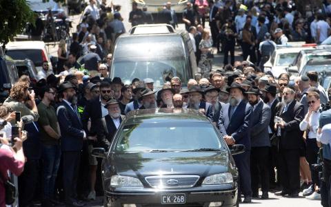 澳洲邦迪滩枪手被控59罪 总理承认情报系统有问题