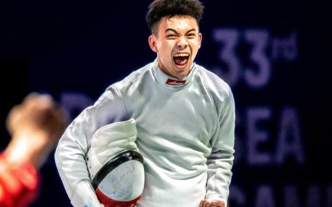 阿兹法尔坦言在落后下反击的确很困难，但那一刻是生死一战，只想尽全力帮全队取得分数。（新加坡全国奥理会提供）