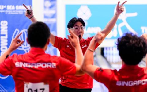 我国保龄球男队以两瓶分败给泰国队，无缘男团决赛。（全国奥理会提供）