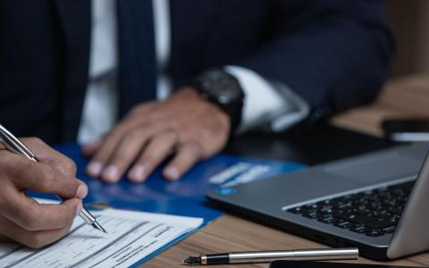 被指存在职场霸凌 律师公会启动独立调查