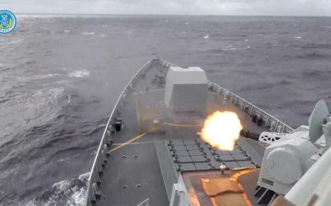 解放军环台实弹军演逼近12海里 创最接近台岛纪录