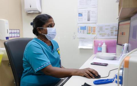 本地护士队伍首次破5万人 印度籍护士激增逾六成