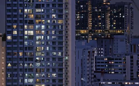 能源成本回落 明年首季下调住家电价煤气价