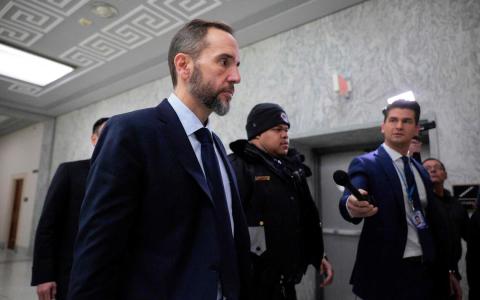 2025年12月17日，美国司法部前特别检察官史密斯在国会山雷伯恩众议院办公大楼举行的众议院司法委员会闭门听证会上作证。（法新社）