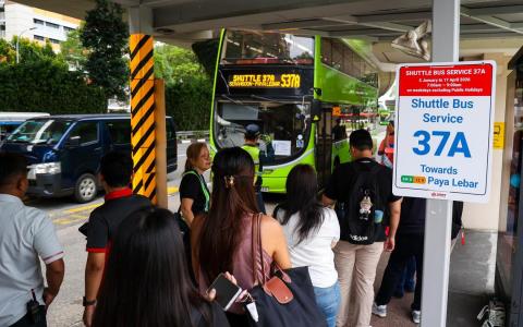 环线部分隧道关闭前接驳巴士先开跑 助乘客调整通勤安排