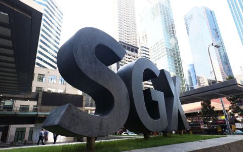 徐芳达:我国股市总市值逾1万亿元 反映市场功能正在改善