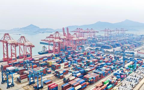 中国去年贸易顺差创新高 与非美市场贸易摩擦可能加剧