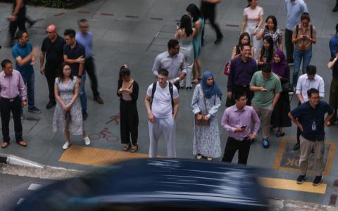 CMG20260120PekYL01白艳琳/经营外国人和新加坡人的照片 [CBD] 

Generics of people at the central business district area on Jan 20, 2026（SPH Media Limited）