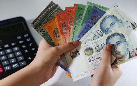 马国经济基本面强劲 新元兑令吉年底料跌至3.125