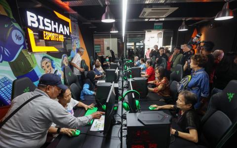 碧山民众俱乐部设本地首个乐龄电竞中心 助年长居民寓健于乐