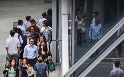 李妍妮预计预算案将着眼于在中长期内增强经济韧性，可能会加强多方面措施，包括提升劳动力技能、吸引投资，以及协助本地企业采用和部署新技术。（白艳琳摄）