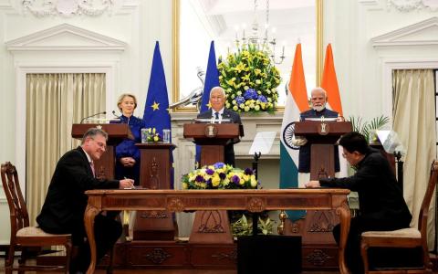 印度欧盟达成“史上最大”自贸协议 应对美国关税威胁与中国出口限制 