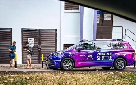 陆交局：人为因素造成榜鹅自驾车撞上分界堤 