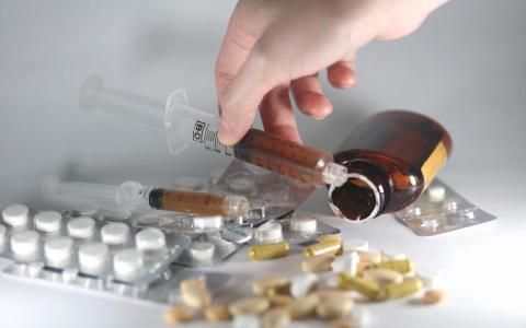 初次涉毒被捕人数激增17% 嗜毒者年轻化引担忧