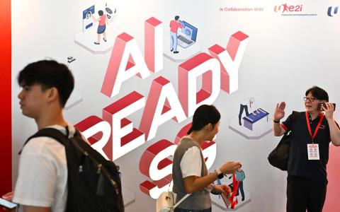 新财政预算案的一个标志性特征，是将AI提升为国家战略重点。（海峡时报照片）