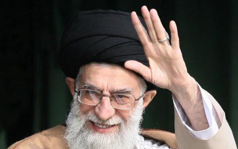 学者：伊朗政权未彻底垮台 美伊料持久战