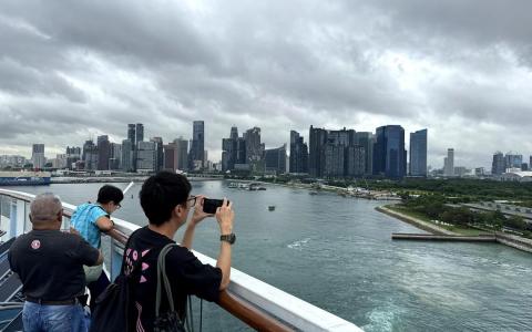 颜金勇：五大策略助新加坡迈入下阶段经济发展