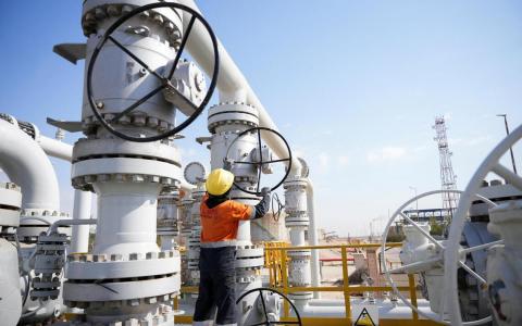 特朗普喊话要收购格陵兰、图谋加拿大，表面看有多重因素，实际上，掌控能源是他的主要考量。（路透社）