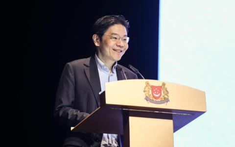 盼深化新日双边与区域合作 黄总理吁日本增进区域伙伴互信