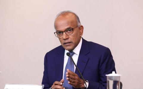 尚穆根：不容许外国人干预新加坡事务