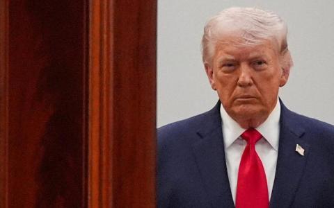 对伊朗言辞粗鄙 把宗教与军事行动挂钩 特朗普被批“幼稚”