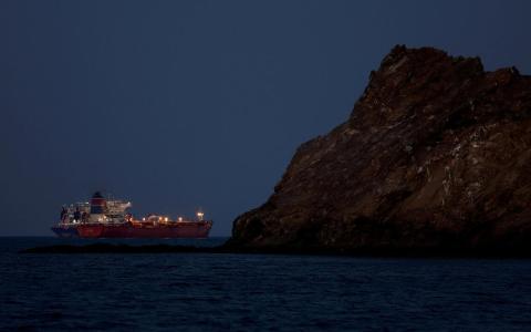 中东局势引发的能源危机，是4月7日国会的焦点课题。（路透社）