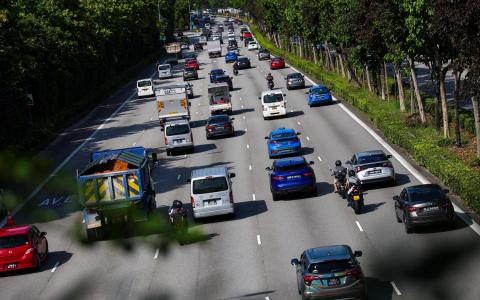 累积订单加长周末带动买气 拥车证成价全面攀升